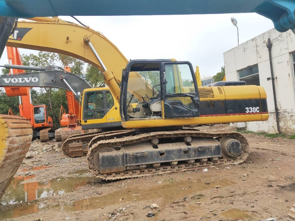 CAT 330C - Гусеничный экскаватор: фото 4 CAT 330C - Гусеничный экскаватор: фото 4