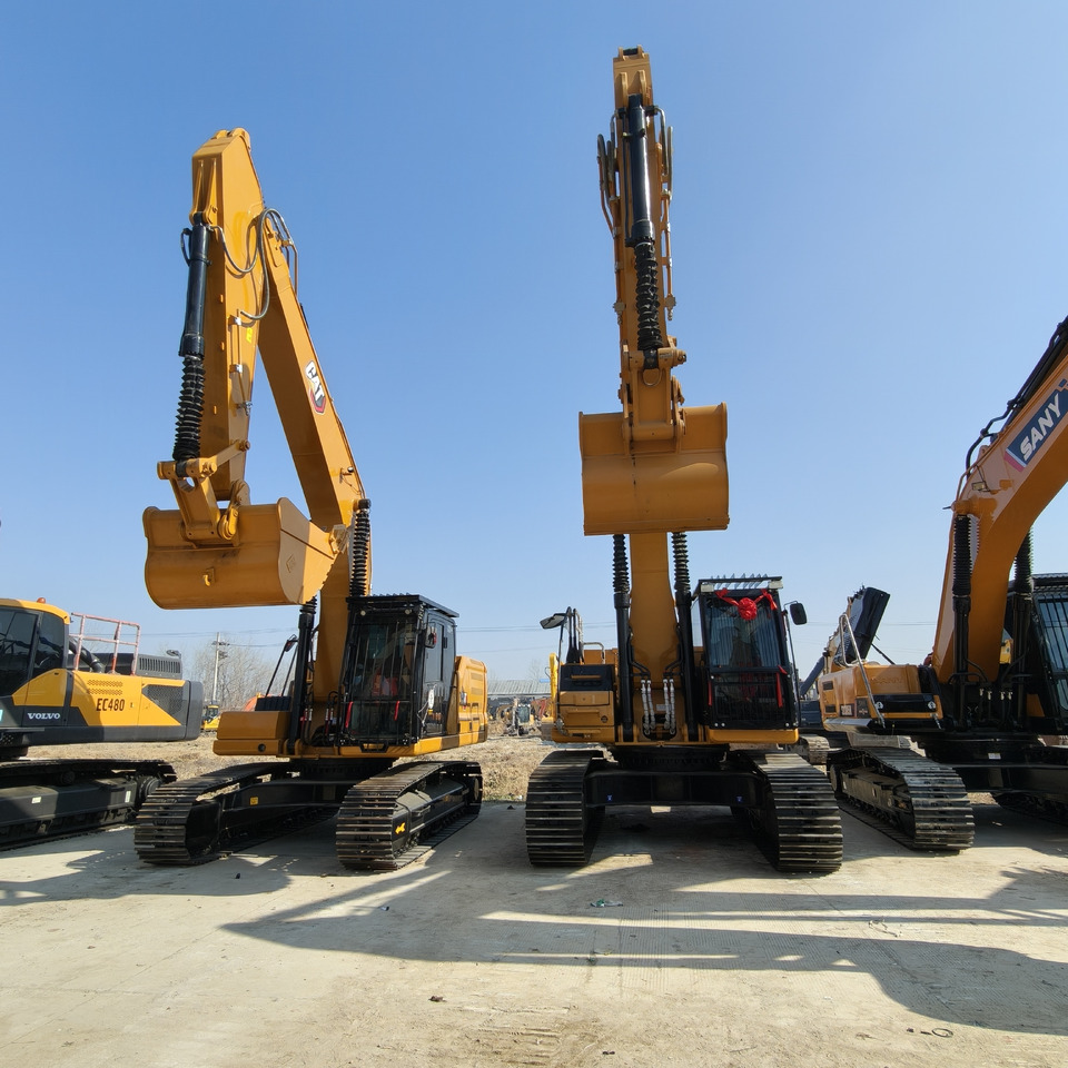 CAT 336GC - Гусеничный экскаватор: фото 1 CAT 336GC - Гусеничный экскаватор: фото 1