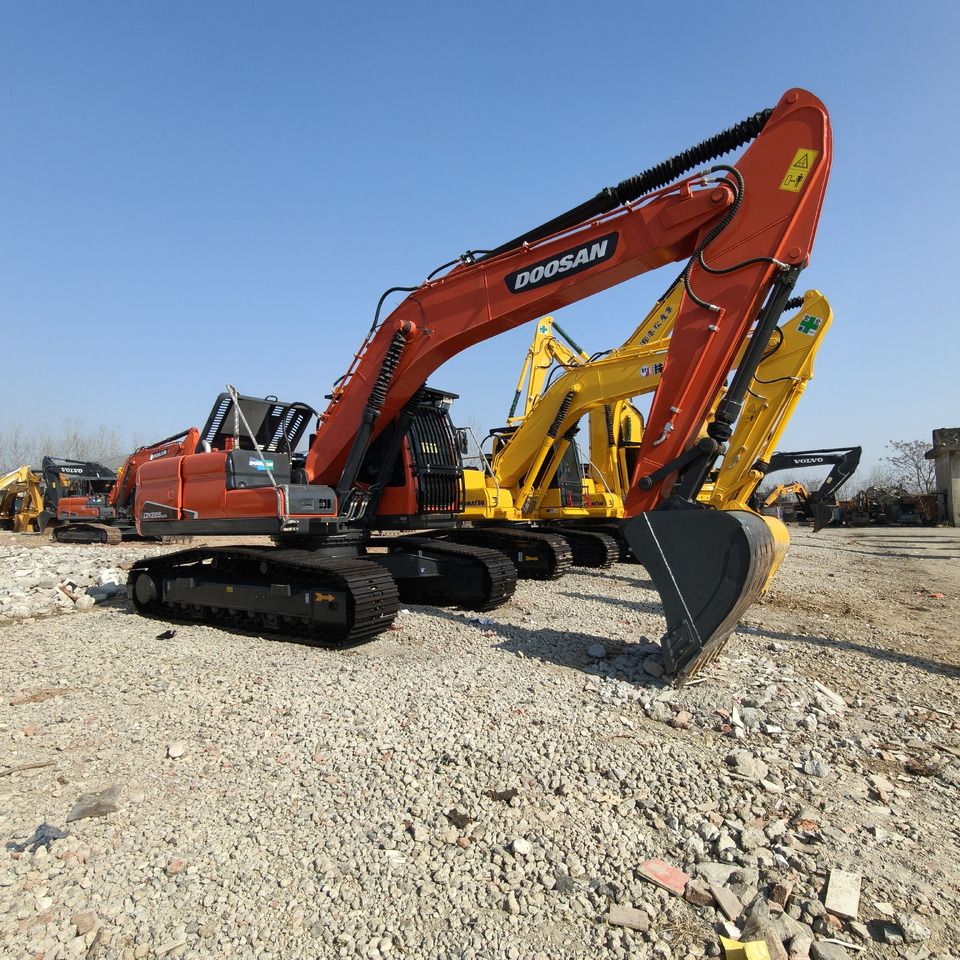 DOOSAN DX225LCA - Гусеничный экскаватор: фото 5 DOOSAN DX225LCA - Гусеничный экскаватор: фото 5