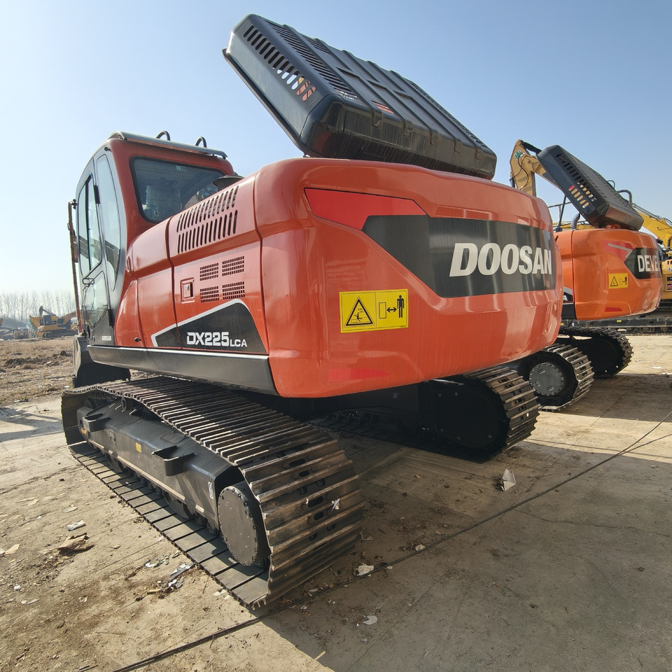 DOOSAN DX225LCA - Гусеничный экскаватор: фото 4 DOOSAN DX225LCA - Гусеничный экскаватор: фото 4