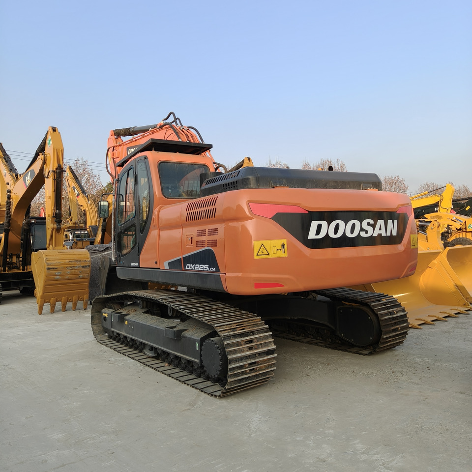 DOOSAN DX225LCA - Гусеничный экскаватор: фото 4 DOOSAN DX225LCA - Гусеничный экскаватор: фото 4