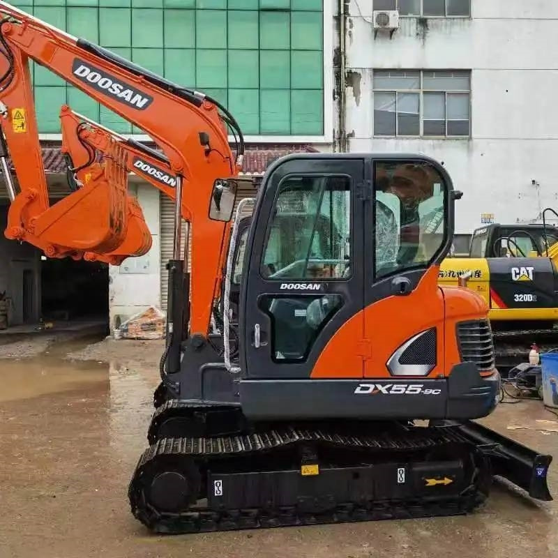 Doosan DX55-9C - Мини-экскаватор: фото 4 Doosan DX55-9C - Мини-экскаватор: фото 4