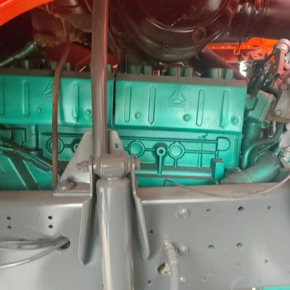 Самосвал Howo 371 8x4 [ Copy ]: фото 6