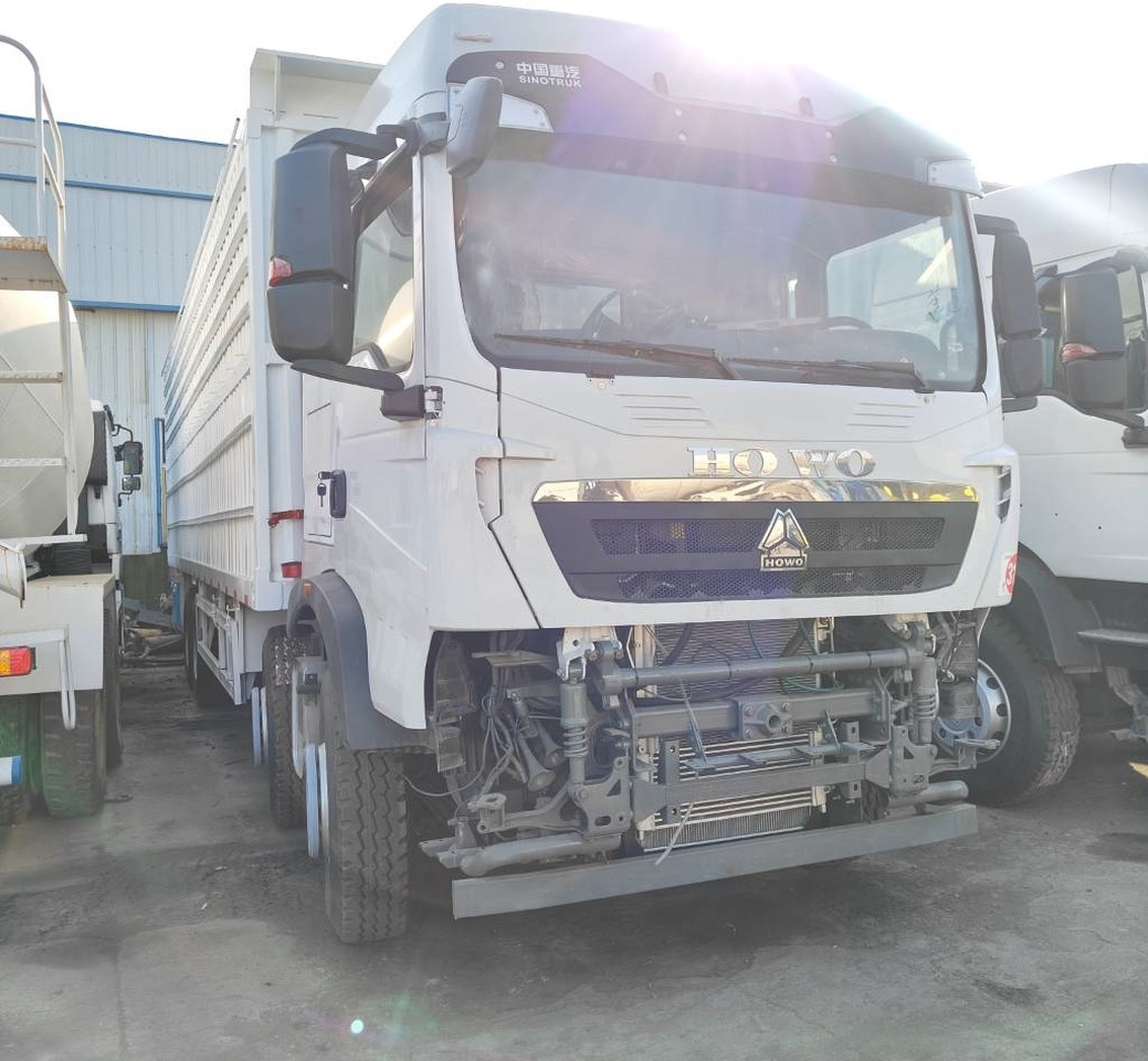 Howo 371 8x4 - Самосвал: фото 1 Howo 371 8x4 - Самосвал: фото 1