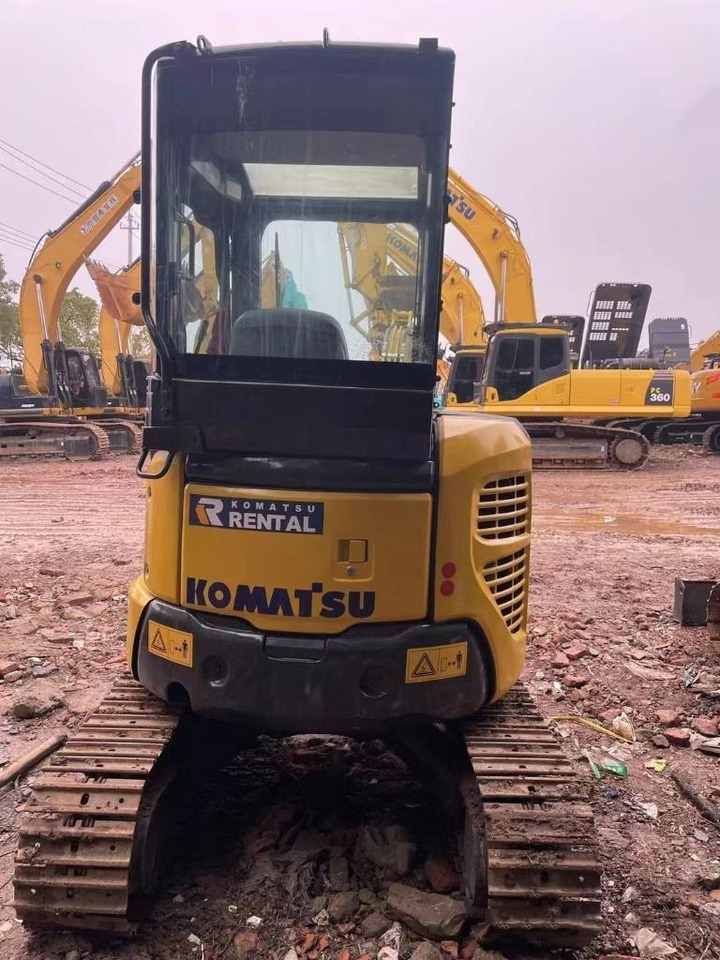 Komatsu PC30MR - Мини-экскаватор: фото 3 Komatsu PC30MR - Мини-экскаватор: фото 3