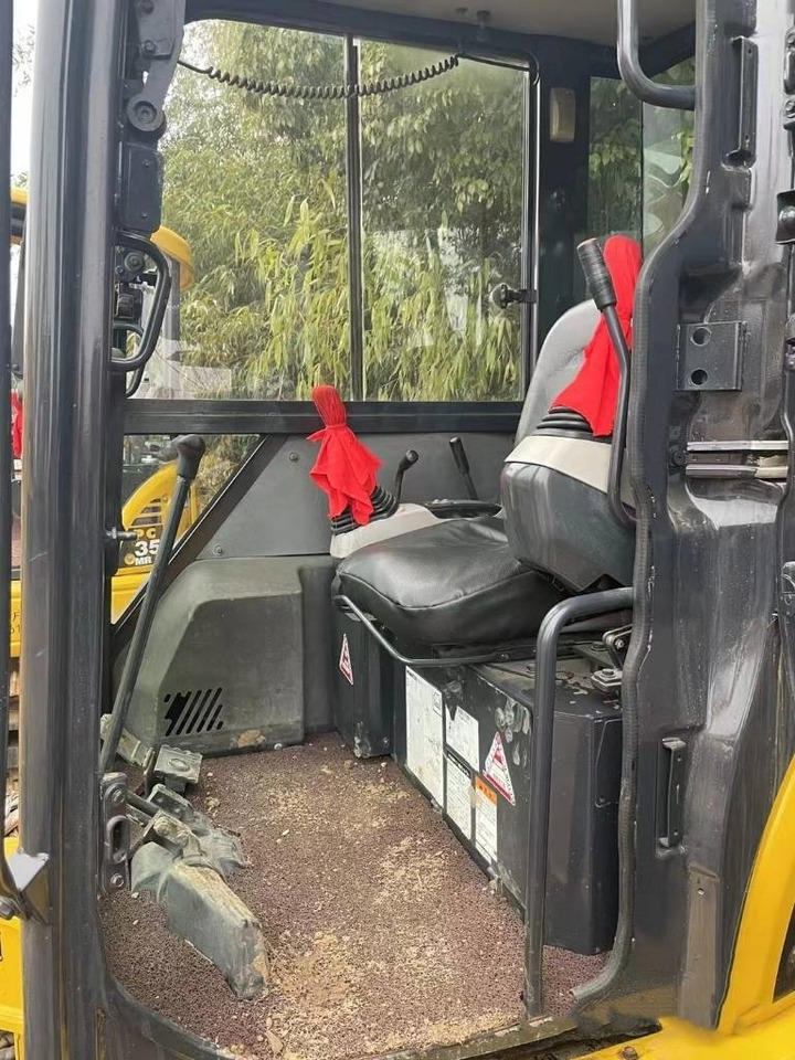 Komatsu PC30MR - Мини-экскаватор: фото 2 Komatsu PC30MR - Мини-экскаватор: фото 2