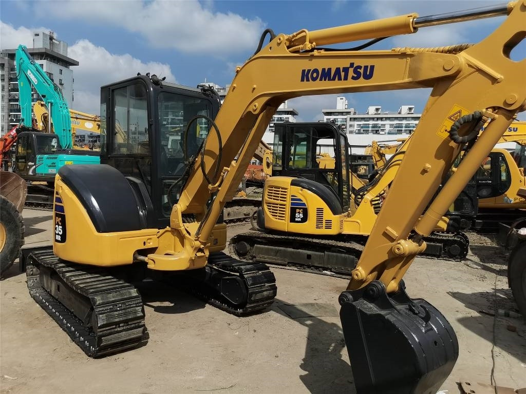 Komatsu PC35 - Мини-экскаватор: фото 5 Komatsu PC35 - Мини-экскаватор: фото 5
