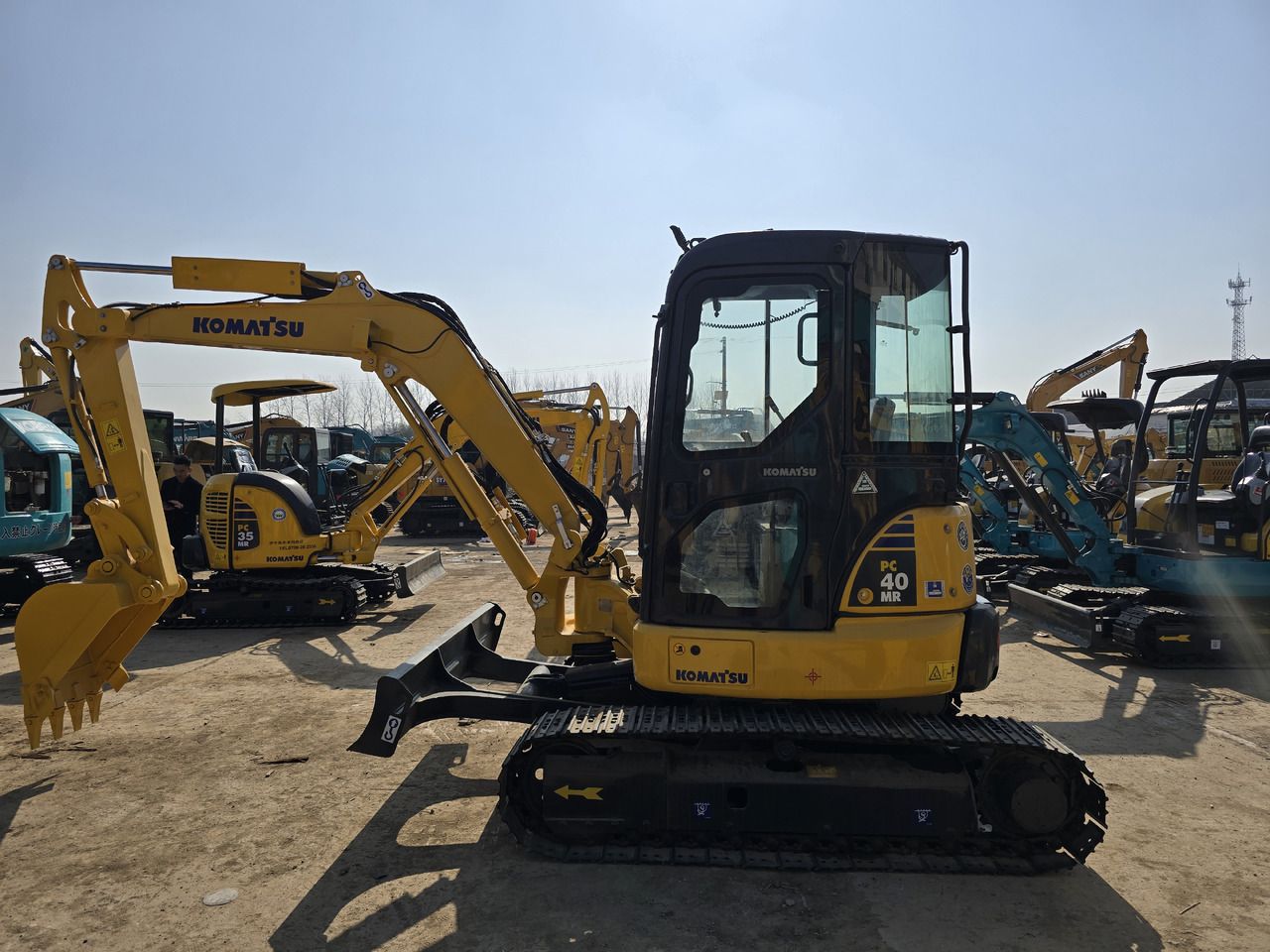 Komatsu PC40 - Мини-экскаватор: фото 4 Komatsu PC40 - Мини-экскаватор: фото 4