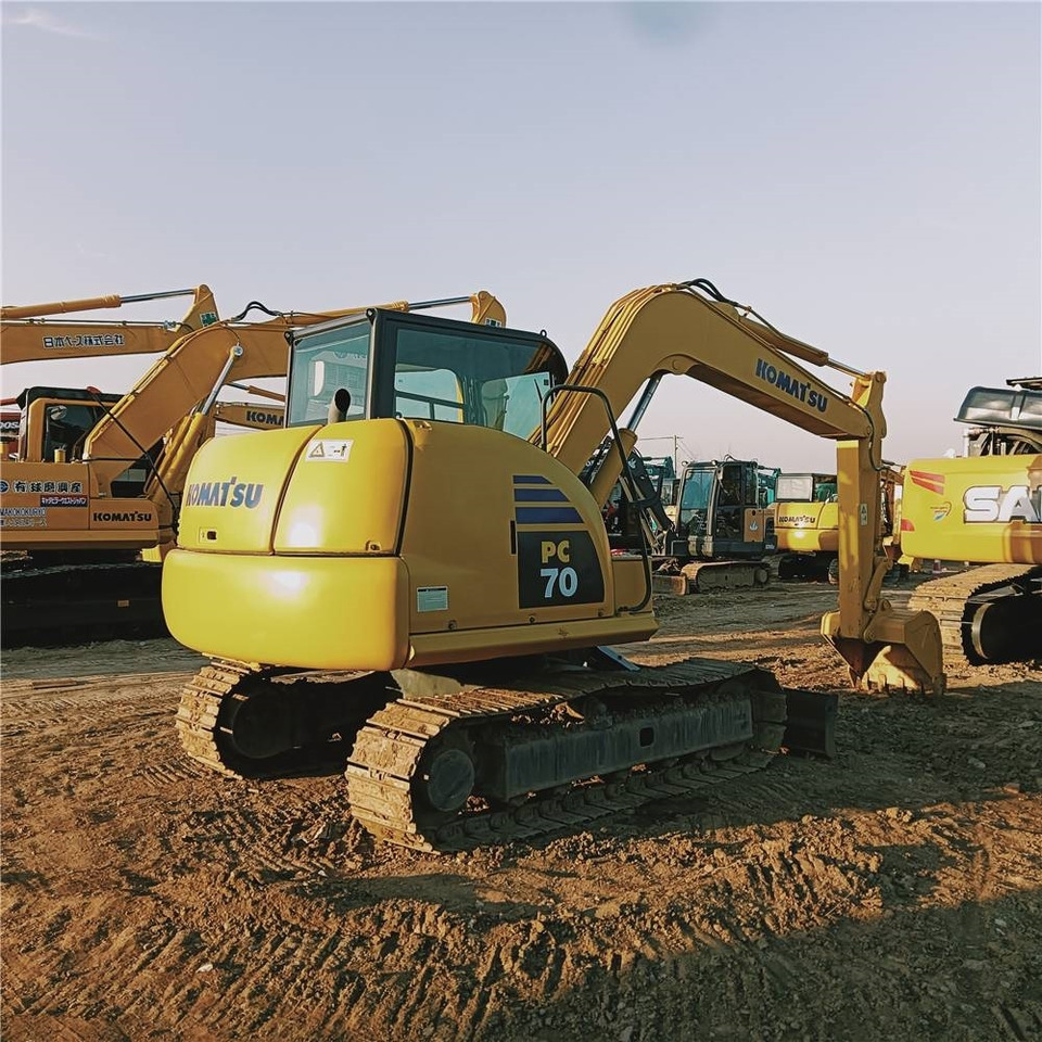Komatsu PC70-8 - Мини-экскаватор: фото 4 Komatsu PC70-8 - Мини-экскаватор: фото 4