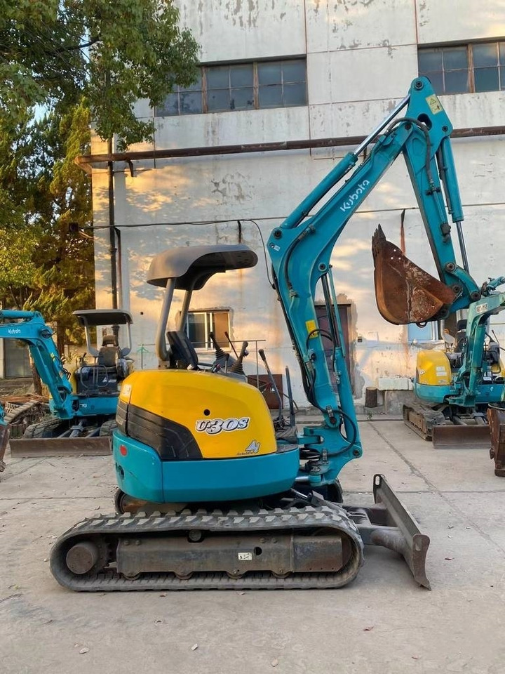 Kubota U30 - Мини-экскаватор: фото 4 Kubota U30 - Мини-экскаватор: фото 4