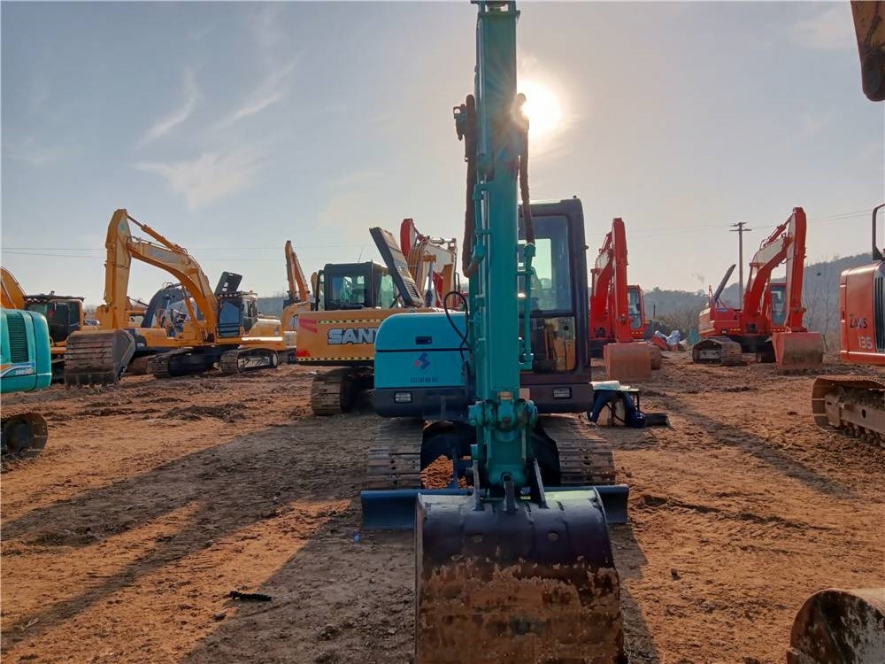 Sunward SWE60E - Мини-экскаватор: фото 4 Sunward SWE60E - Мини-экскаватор: фото 4