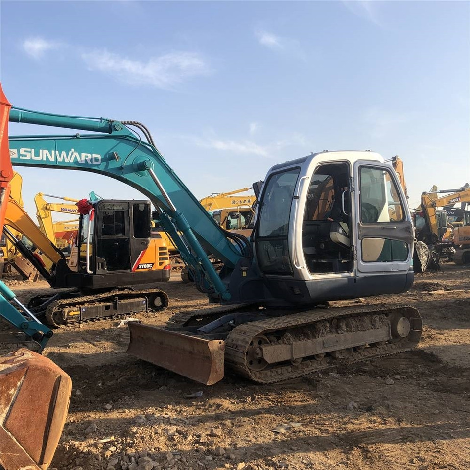 Sunward SWE80E - Мини-экскаватор: фото 4 Sunward SWE80E - Мини-экскаватор: фото 4