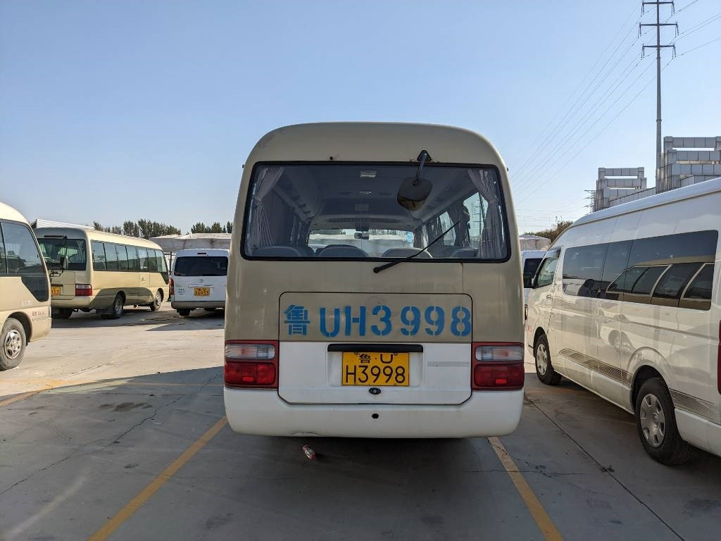 Toyota Coaster Bus - Микроавтобус, Пассажирский фургон: фото 2 Toyota Coaster Bus - Микроавтобус, Пассажирский фургон: фото 2