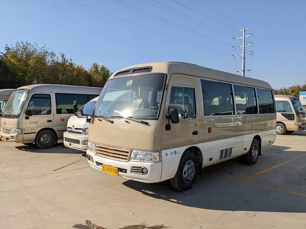 Toyota Coaster Bus - Микроавтобус, Пассажирский фургон: фото 1 Toyota Coaster Bus - Микроавтобус, Пассажирский фургон: фото 1