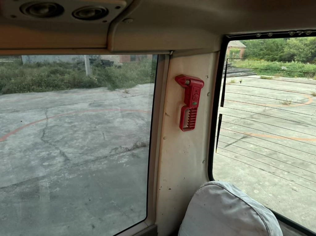 Toyota Coaster Bus - Микроавтобус, Пассажирский фургон: фото 4 Toyota Coaster Bus - Микроавтобус, Пассажирский фургон: фото 4