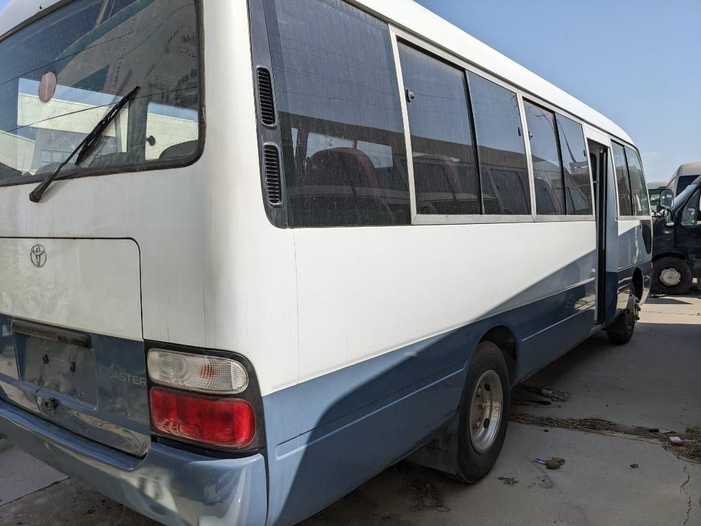 Toyota Coaster Bus - Микроавтобус, Пассажирский фургон: фото 4 Toyota Coaster Bus - Микроавтобус, Пассажирский фургон: фото 4