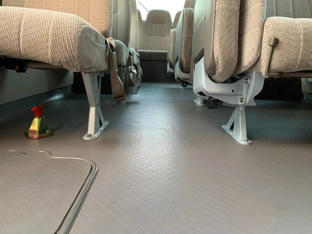 Toyota Coaster Bus - Микроавтобус, Пассажирский фургон: фото 5 Toyota Coaster Bus - Микроавтобус, Пассажирский фургон: фото 5