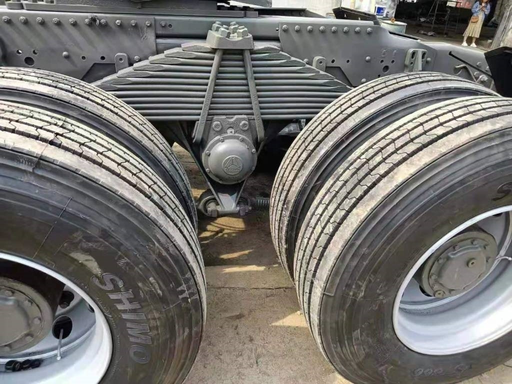 Howo 371 6x4 - Тягач: фото 2 Howo 371 6x4 - Тягач: фото 2