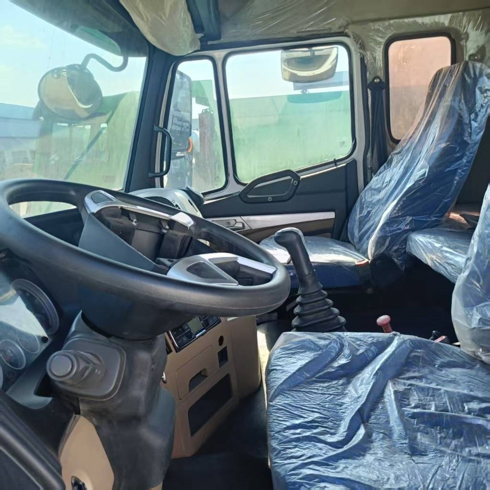 Howo 371 6x4 - Тягач: фото 2 Howo 371 6x4 - Тягач: фото 2