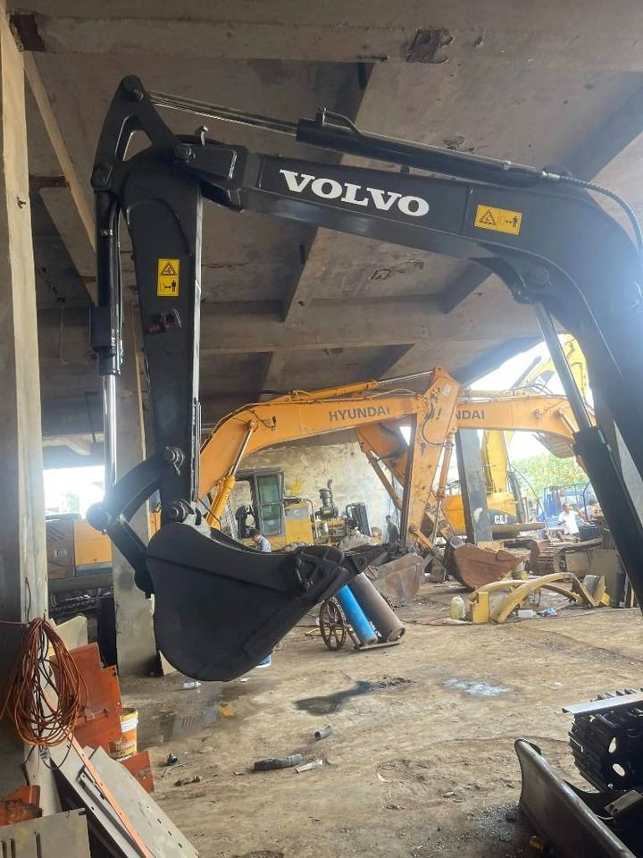 VOLVO EC60D - Мини-экскаватор: фото 5 VOLVO EC60D - Мини-экскаватор: фото 5