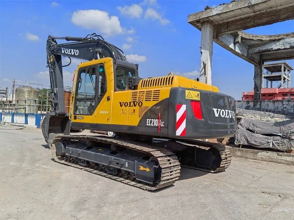 Volvo EC210B - Гусеничный экскаватор: фото 4 Volvo EC210B - Гусеничный экскаватор: фото 4