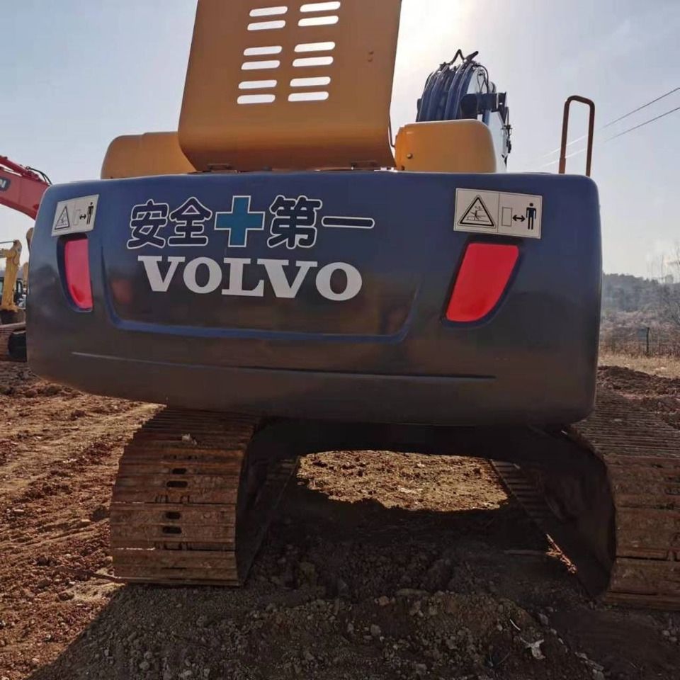 Volvo EC210B - Гусеничный экскаватор: фото 5 Volvo EC210B - Гусеничный экскаватор: фото 5