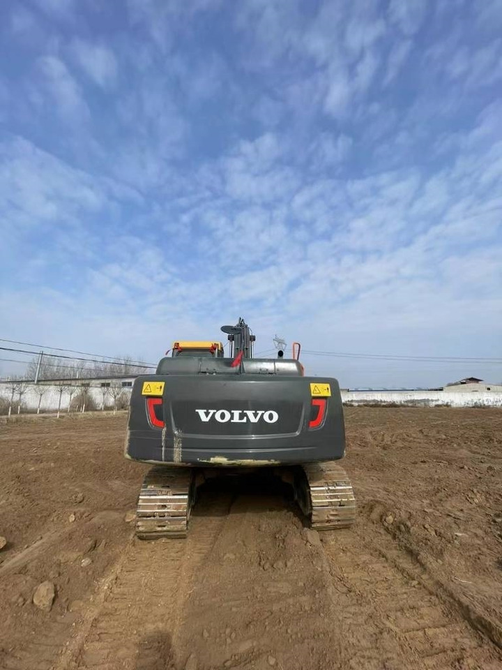 Volvo EC210D - Гусеничный экскаватор: фото 5 Volvo EC210D - Гусеничный экскаватор: фото 5