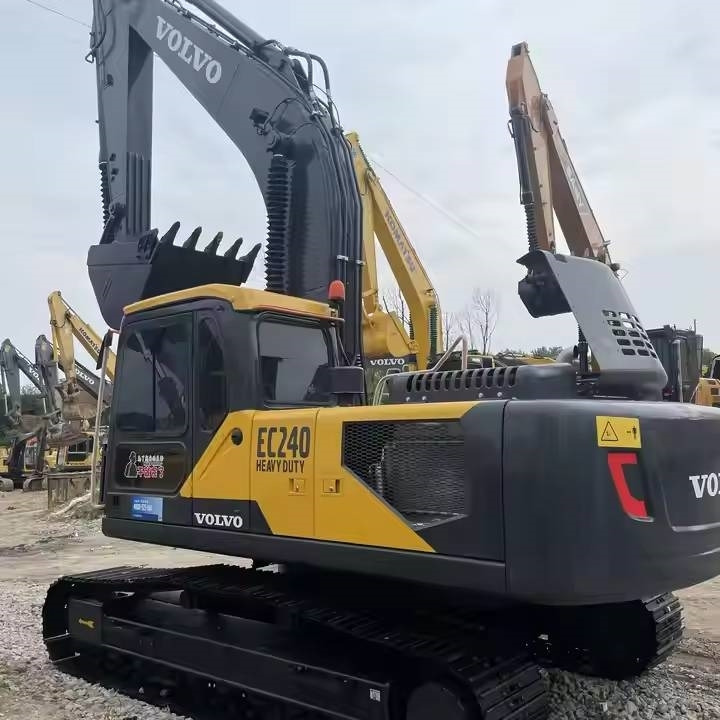 Volvo EC240D - Гусеничный экскаватор: фото 3 Volvo EC240D - Гусеничный экскаватор: фото 3