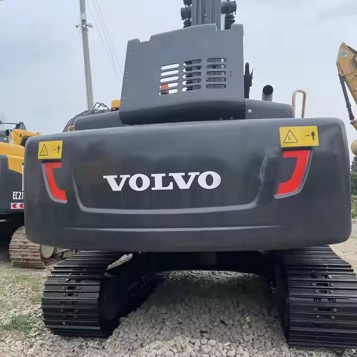 Volvo EC240D - Гусеничный экскаватор: фото 2 Volvo EC240D - Гусеничный экскаватор: фото 2