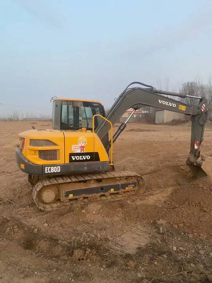 Volvo EC80D - Мини-экскаватор: фото 1 Volvo EC80D - Мини-экскаватор: фото 1