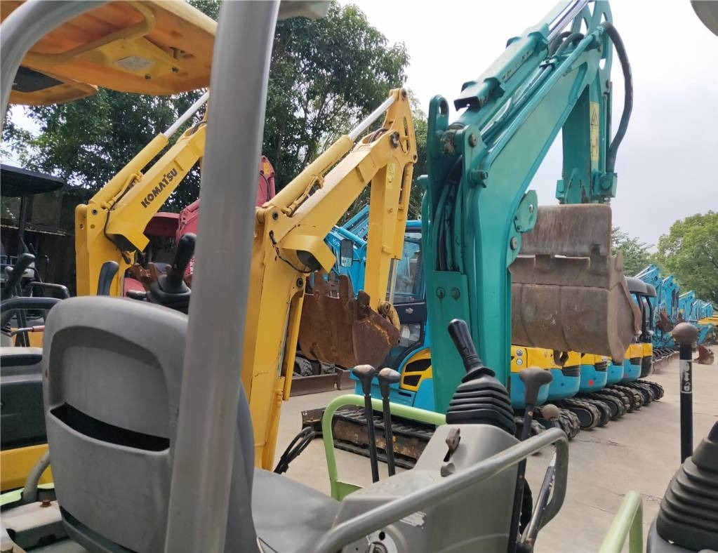 Yanmar Vio 17 - Мини-экскаватор: фото 4 Yanmar Vio 17 - Мини-экскаватор: фото 4