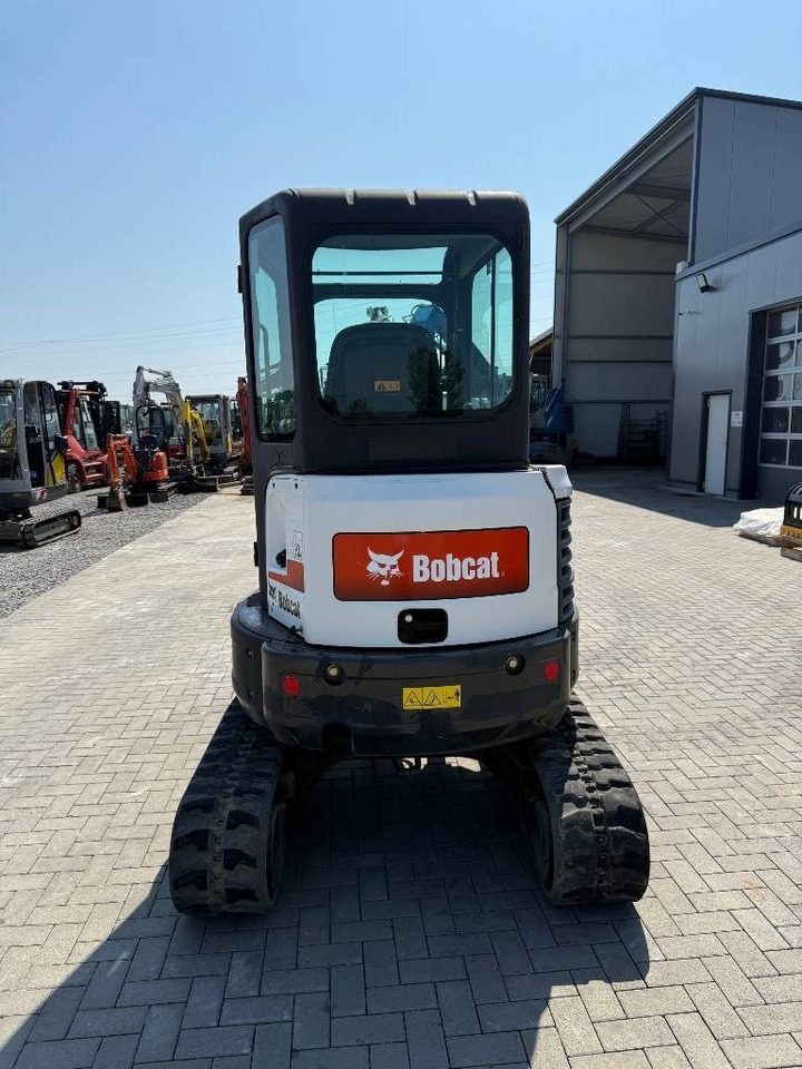 Bobcat E 26 EM - Мини-экскаватор: фото 4 Bobcat E 26 EM - Мини-экскаватор: фото 4