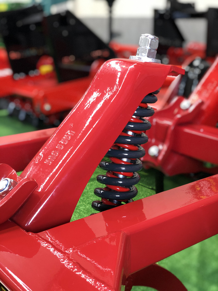 SOIL MASTER _BEST SERIES SPRING LOADED CULTIVATOR - Культиватор: фото 3 SOIL MASTER _BEST SERIES SPRING LOADED CULTIVATOR - Культиватор: фото 3