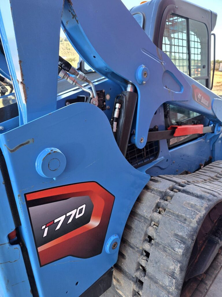 BOBCAT T770 - Мини-погрузчик с бортовым поворотом: фото 4 BOBCAT T770 - Мини-погрузчик с бортовым поворотом: фото 4
