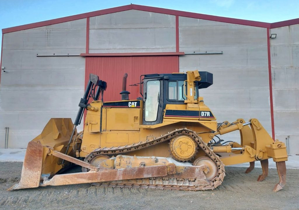 CAT D7R SERIE 2 - Бульдозер: фото 1 CAT D7R SERIE 2 - Бульдозер: фото 1