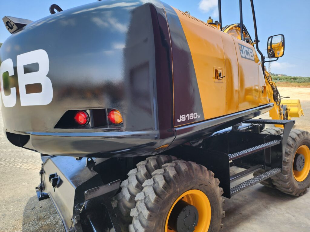 JCB JS160W T4F - Колёсный экскаватор: фото 4 JCB JS160W T4F - Колёсный экскаватор: фото 4