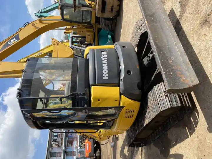 Best-selling Japan Original Second Hand Earth-moving Machinery Cheap Mini Used Komatsu Pc55mr Excavator in Shanghai - Гусеничный экскаватор: фото 5 Best-selling Japan Original Second Hand Earth-moving Machinery Cheap Mini Used Komatsu Pc55mr Excavator in Shanghai - Гусеничный экскаватор: фото 5