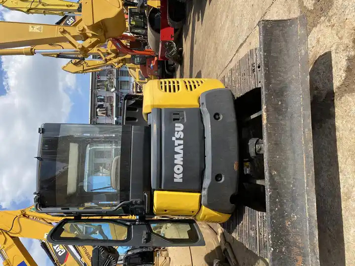Best-selling Japan Original Second Hand Earth-moving Machinery Cheap Mini Used Komatsu Pc55mr Excavator in Shanghai - Гусеничный экскаватор: фото 4 Best-selling Japan Original Second Hand Earth-moving Machinery Cheap Mini Used Komatsu Pc55mr Excavator in Shanghai - Гусеничный экскаватор: фото 4