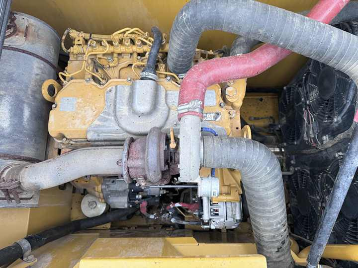 Caterpillar 320gc Hevay Equipment Excavator Used - Гусеничный экскаватор: фото 3 Caterpillar 320gc Hevay Equipment Excavator Used - Гусеничный экскаватор: фото 3
