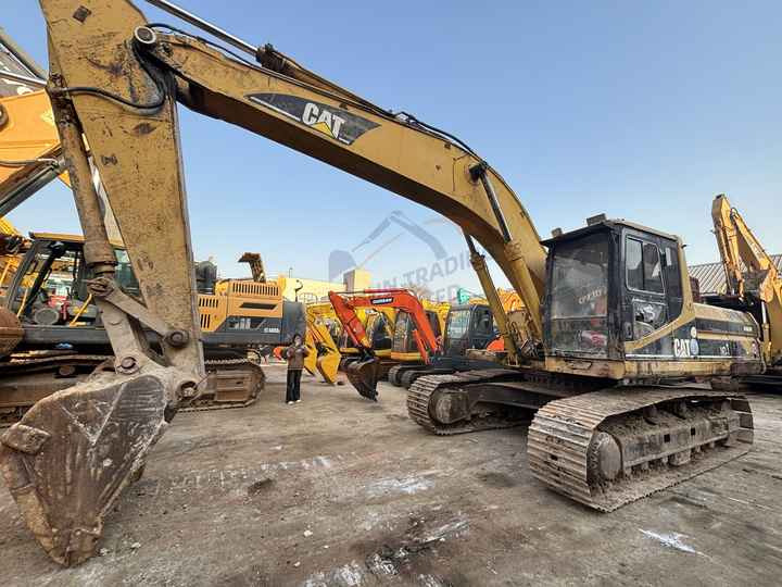 Good Condition Good price Second Hand Caterpillar 325bl Excavator Used Cat 325b 325bl in stock For Sale - Гусеничный экскаватор: фото 4 Good Condition Good price Second Hand Caterpillar 325bl Excavator Used Cat 325b 325bl in stock For Sale - Гусеничный экскаватор: фото 4