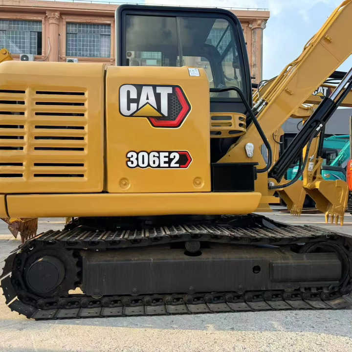 Used Excavators CAT 306E New Arrival Japan 6 Tons Hydraulic Crawler CAT Caterpillar 306E Used CAT Excavator - Экскаватор: фото 1 Used Excavators CAT 306E New Arrival Japan 6 Tons Hydraulic Crawler CAT Caterpillar 306E Used CAT Excavator - Экскаватор: фото 1