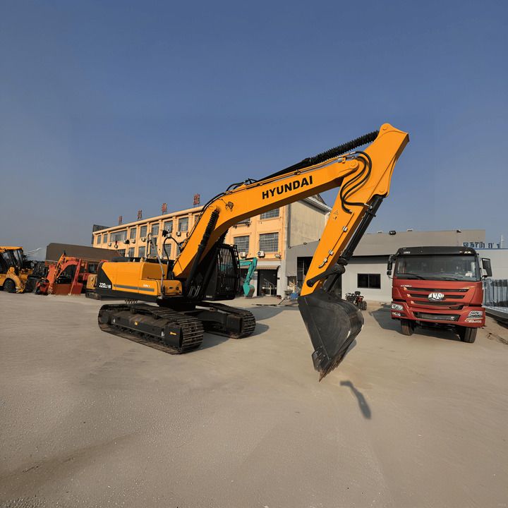 Used HYUNDAI ROBEX 220LC-9S Second Hand High Quality Low Price for Sale - Гусеничный экскаватор: фото 1 Used HYUNDAI ROBEX 220LC-9S Second Hand High Quality Low Price for Sale - Гусеничный экскаватор: фото 1