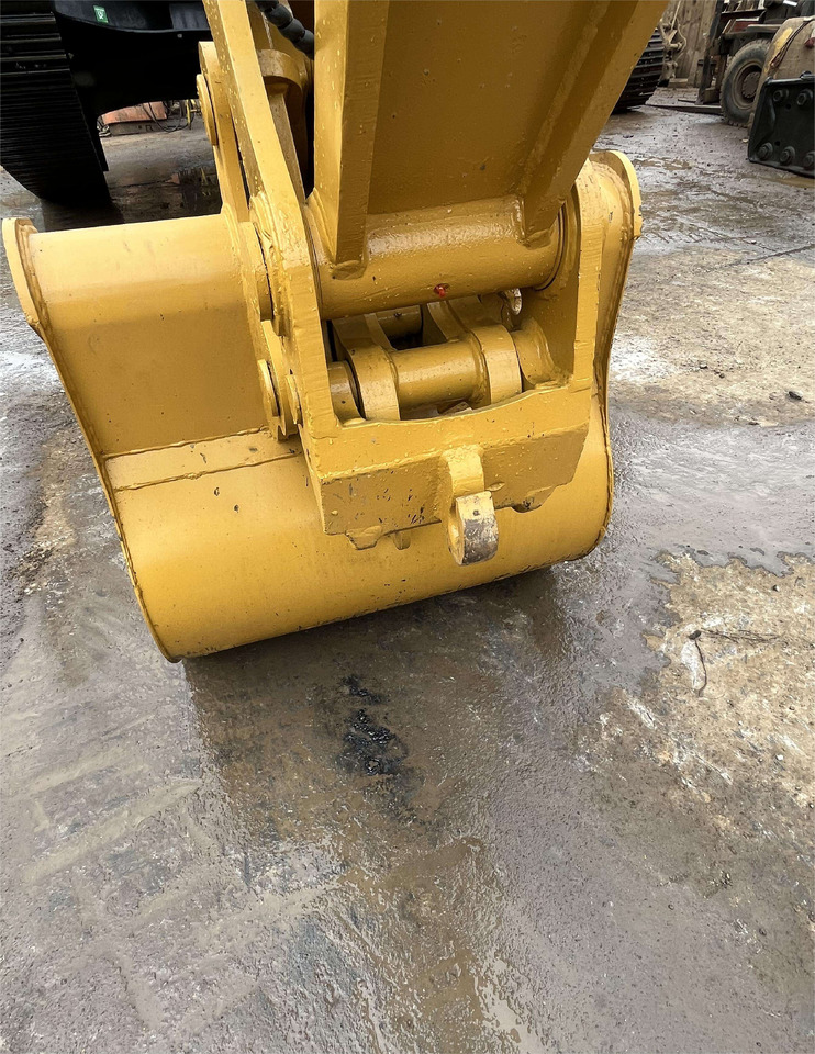 Гусеничный экскаватор Used construction machine CAT 320D  excavator machine for sale cater machinery  Used excavators: фото 6