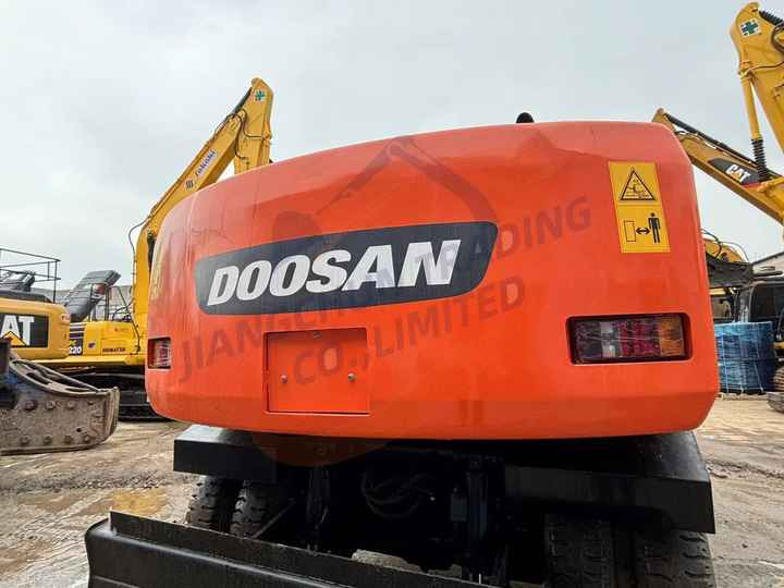 Used excavator doosan dh150 excavators machinery doosan dx60 dx80 dx75 dx225 Good Condition Low price - Гусеничный экскаватор: фото 4 Used excavator doosan dh150 excavators machinery doosan dx60 dx80 dx75 dx225 Good Condition Low price - Гусеничный экскаватор: фото 4