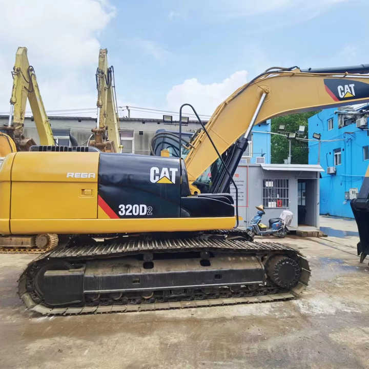 Heavy Excavator CAT 320d Original US Used CAT 320d Excavator 20 TonsExcavator CAT320C 320D 320d2 on sale - Гусеничный экскаватор: фото 1 Heavy Excavator CAT 320d Original US Used CAT 320d Excavator 20 TonsExcavator CAT320C 320D 320d2 on sale - Гусеничный экскаватор: фото 1