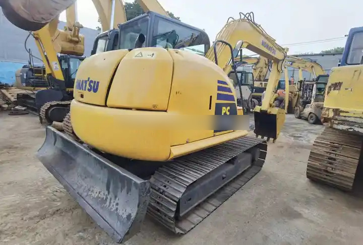 Second hand Komatsu PC70-8 Crawel Excavator for sale,high quality PC70-8 with low price - Гусеничный экскаватор: фото 3 Second hand Komatsu PC70-8 Crawel Excavator for sale,high quality PC70-8 with low price - Гусеничный экскаватор: фото 3