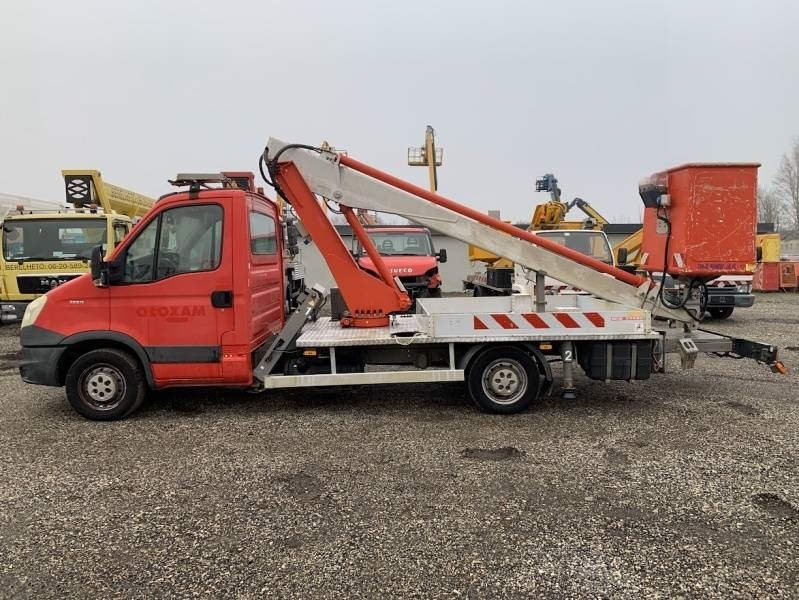 Iveco Daily Multitel 160 ALU DS - 16m - Грузовик с подъемником: фото 5 Iveco Daily Multitel 160 ALU DS - 16m - Грузовик с подъемником: фото 5