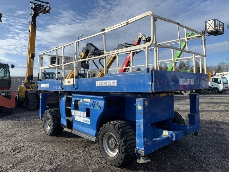 JLG 3394RT - 12m, 4x4, diesel - Ножничный подъемник: фото 1 JLG 3394RT - 12m, 4x4, diesel - Ножничный подъемник: фото 1