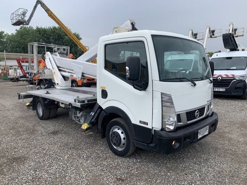 Nissan Cabstar Multitel HX195 - 19,5m - Грузовик с подъемником: фото 1 Nissan Cabstar Multitel HX195 - 19,5m - Грузовик с подъемником: фото 1