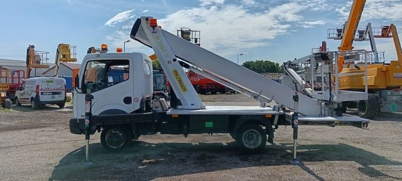 Nissan Cabstar Palfinger P260B - 25,6 m - 230 kg - Грузовик с подъемником: фото 5 Nissan Cabstar Palfinger P260B - 25,6 m - 230 kg - Грузовик с подъемником: фото 5